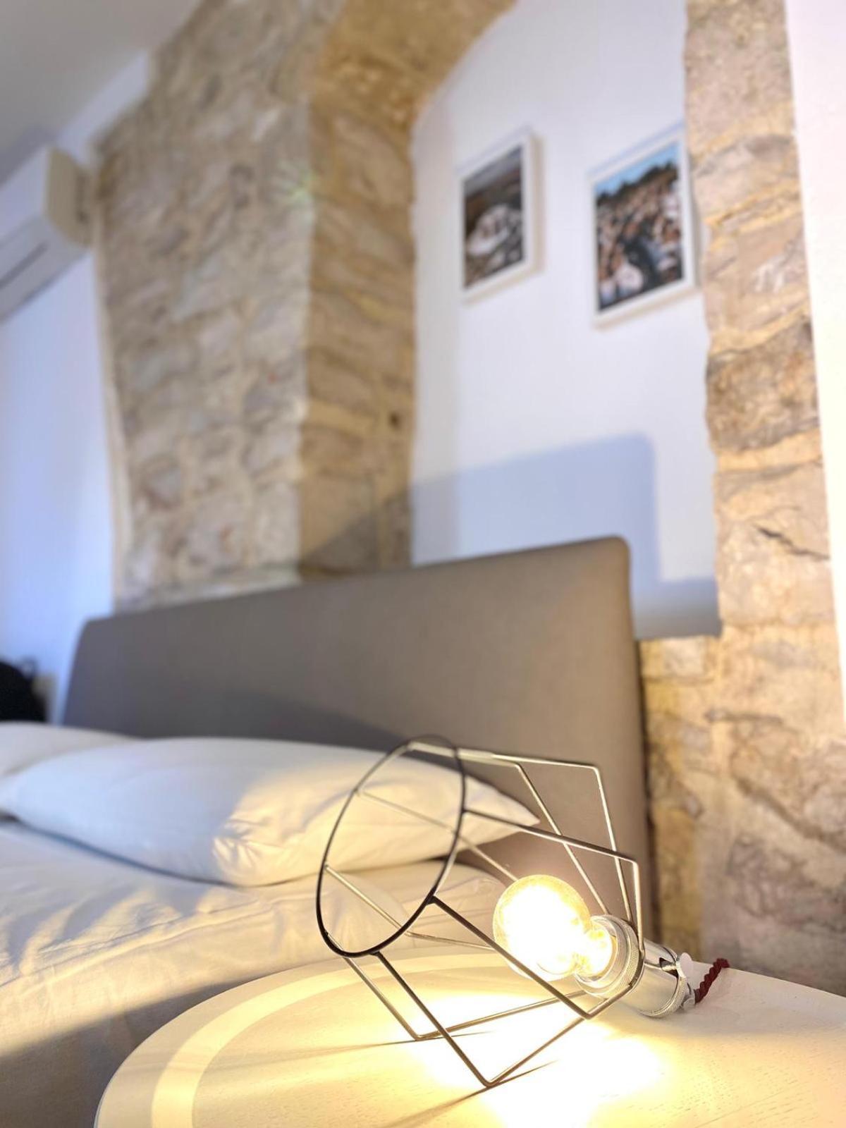 Altrelli Rooms Корато Экстерьер фото